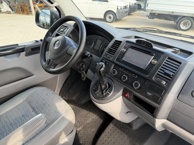 VW T5 2.0TDI 180к.с.  Товаропътнически Long , снимка 12 - Бусове и автобуси - 51286126