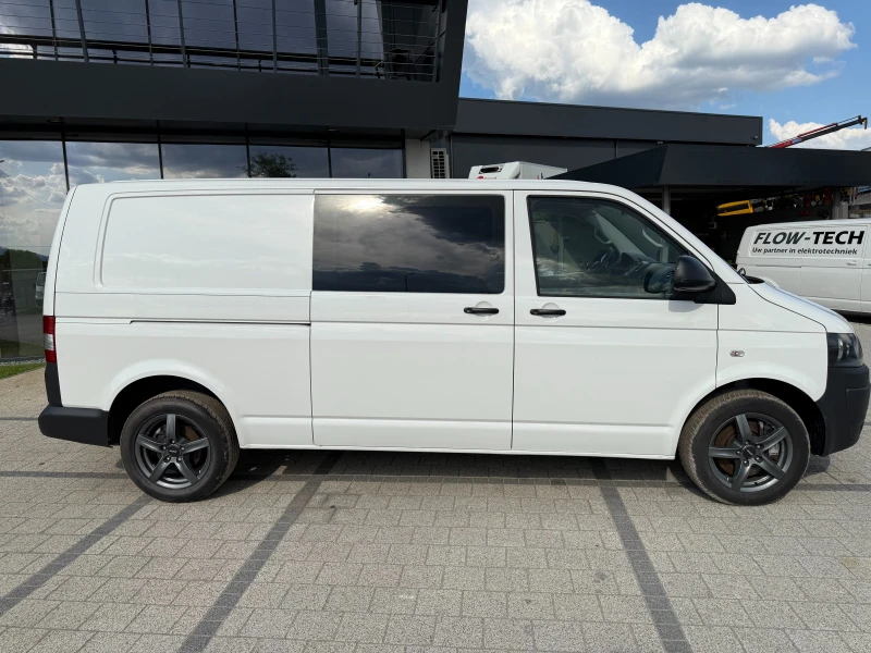 VW T5 2.0TDI 180к.с.  Товаропътнически Long , снимка 8 - Бусове и автобуси - 51286126