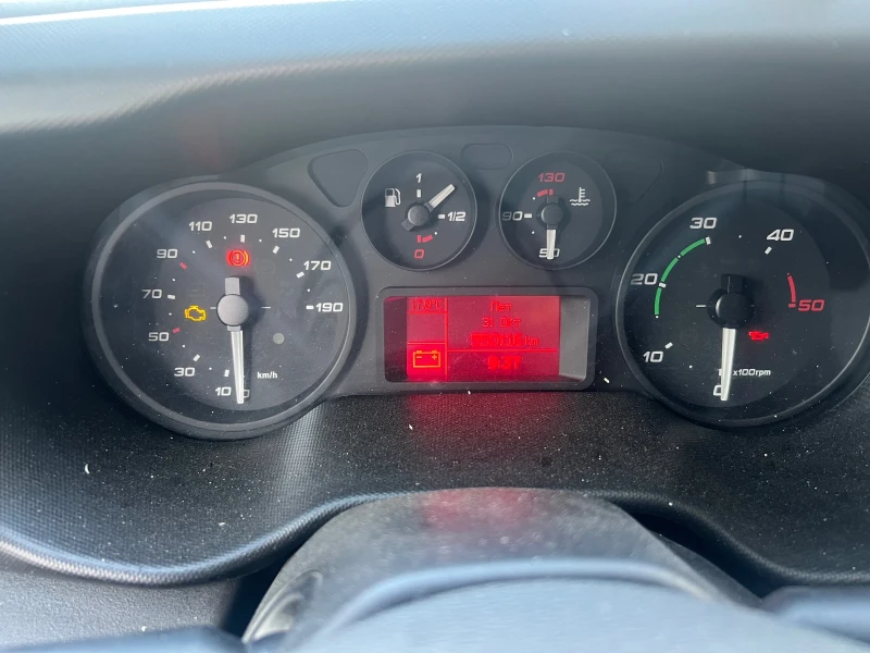 Iveco Daily, снимка 10 - Бусове и автобуси - 52512979