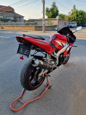 Yamaha YZF-R1 | Mobile.bg    6