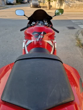 Yamaha YZF-R1 | Mobile.bg    7