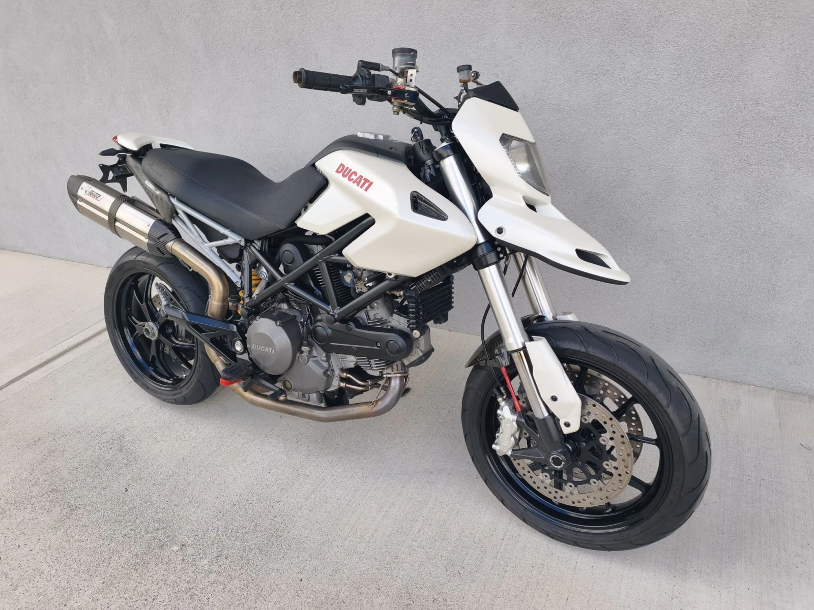 Ducati Hypermotard  2011 година, снимка 2 - Мотоциклети и мототехника - 56261581
