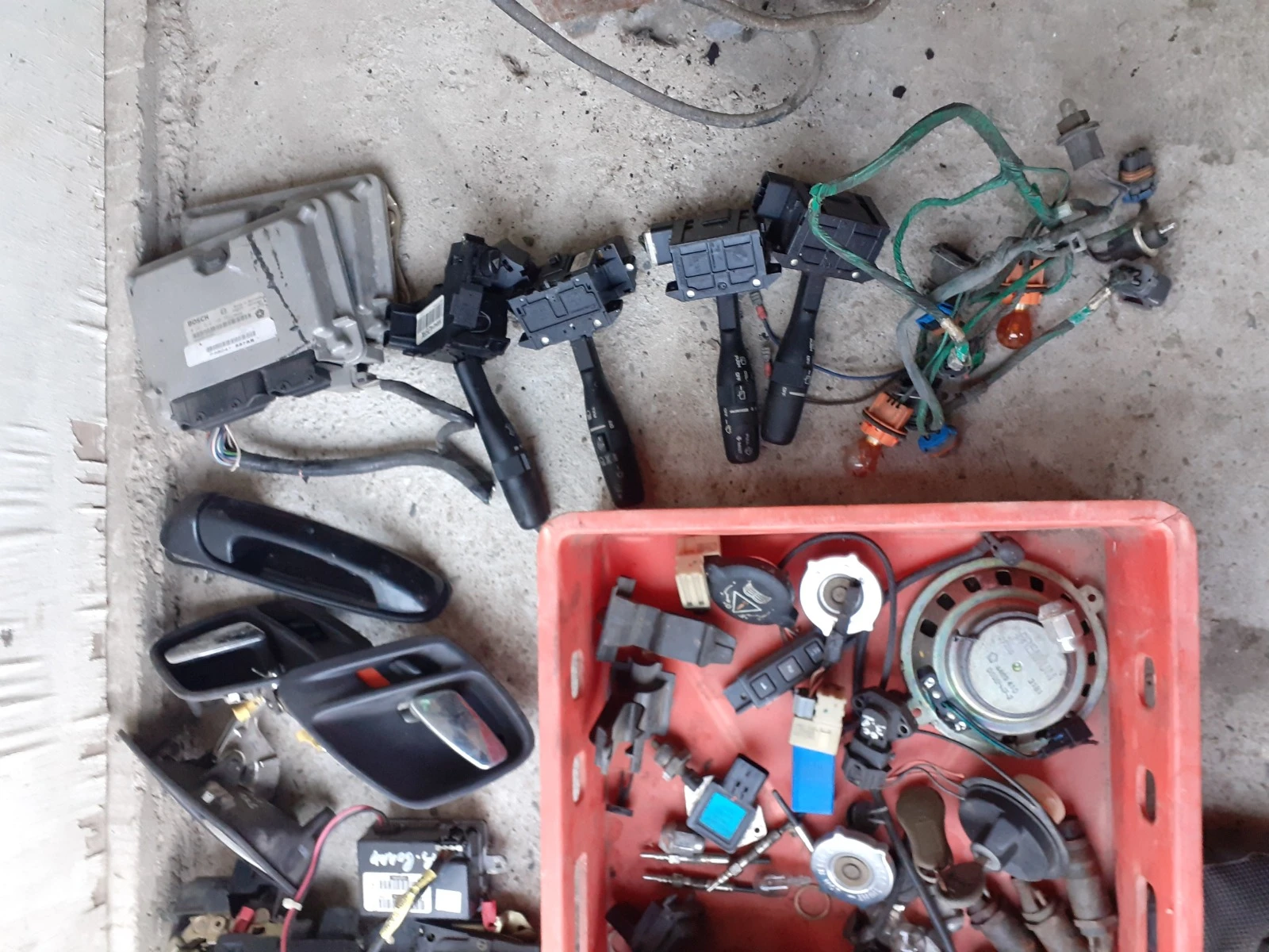      3.1 2000.  | Mobile.bg   8