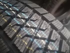 Гуми Зимни 225/70R15, снимка 11