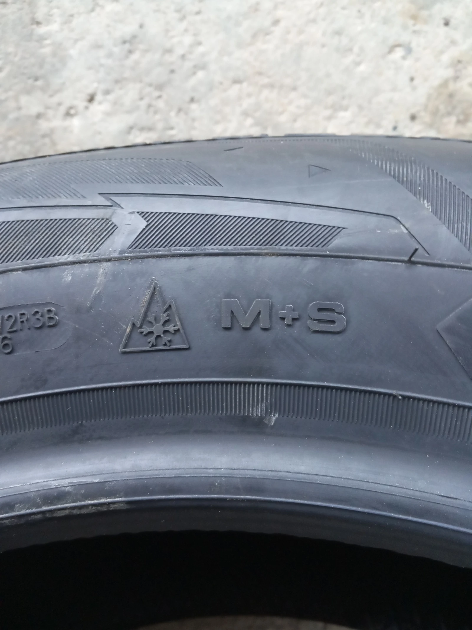  215/65R16 | Mobile.bg   9