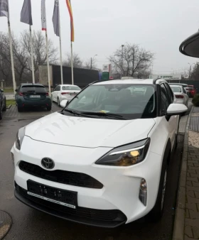 Toyota Yaris Cross 1.5 HYBRID 116hp. ДЕМОНСТРАЦИОНЕН/ГАРАНЦИЯ/лизинг, снимка 3
