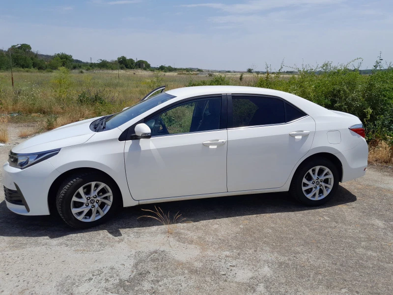 Toyota Corolla 1.6VVTI, LPG , снимка 13 - Автомобили и джипове - 47069406