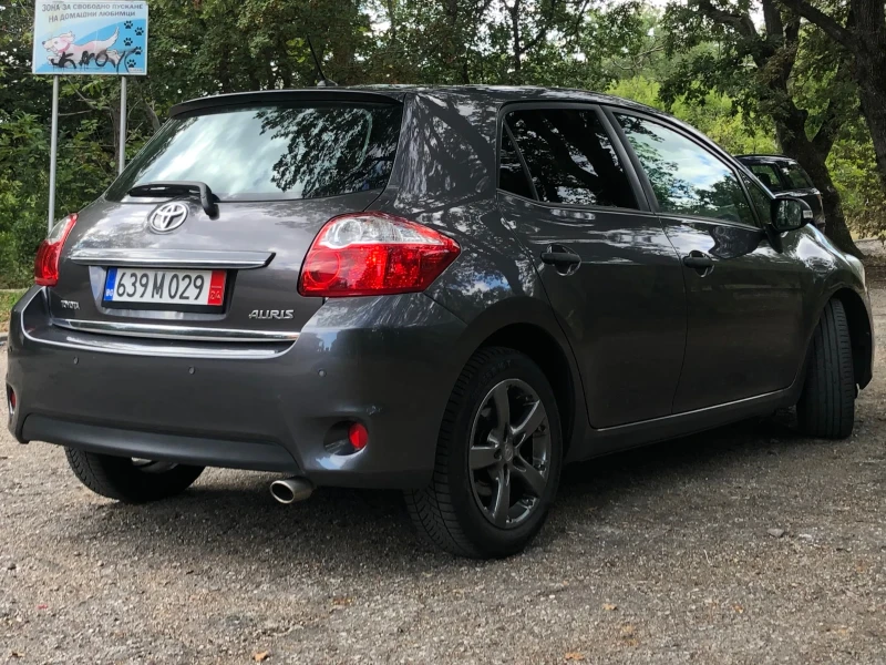 Toyota Auris 1.4D4D 90ps, снимка 4 - Автомобили и джипове - 47618253