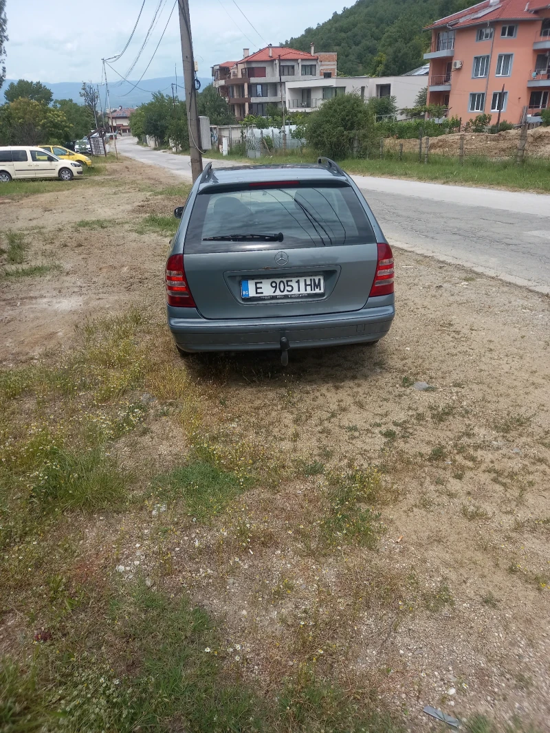 Mercedes-Benz C 200, снимка 12 - Автомобили и джипове - 48147336