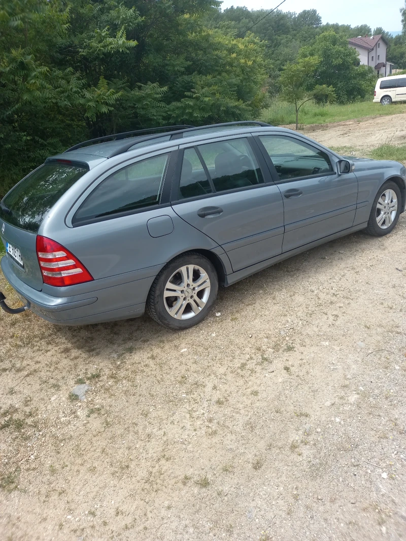 Mercedes-Benz C 200, снимка 3 - Автомобили и джипове - 48147336