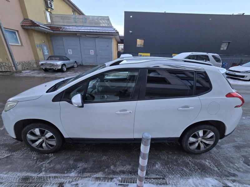 Peugeot 2008, снимка 3 - Автомобили и джипове - 48578339