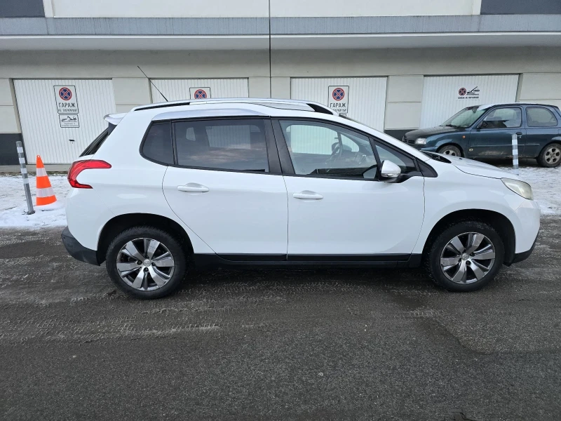 Peugeot 2008, снимка 6 - Автомобили и джипове - 48578339