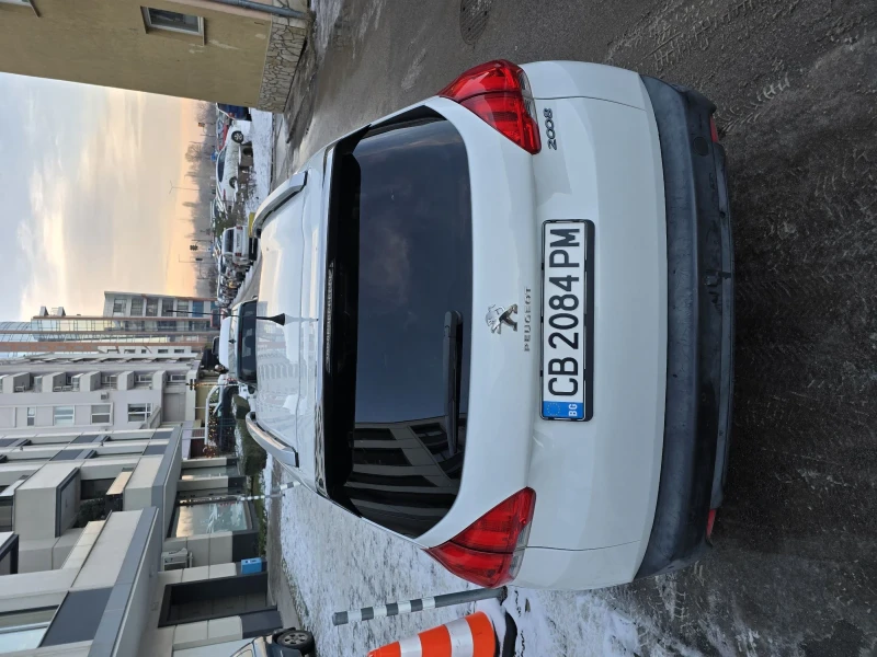 Peugeot 2008, снимка 5 - Автомобили и джипове - 48578339