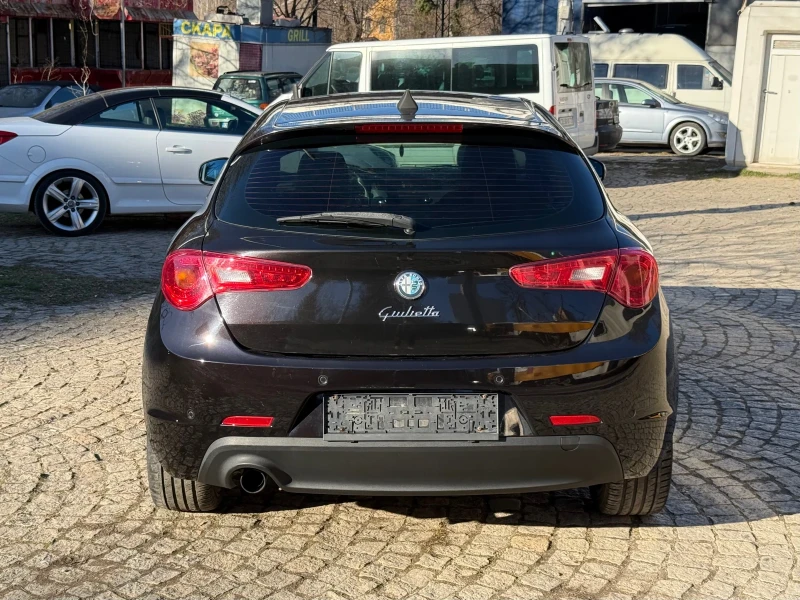 Alfa Romeo Giulietta 1.4 turbo 120, снимка 5 - Автомобили и джипове - 49419241