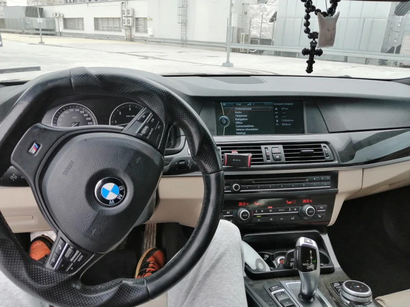 BMW 530 XD M-pack, снимка 10 - Автомобили и джипове - 52069494