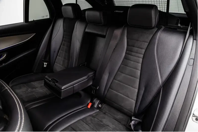 Mercedes-Benz E 300 Mercedes-Benz E 300dе AMG LINE , снимка 9 - Автомобили и джипове - 52695185