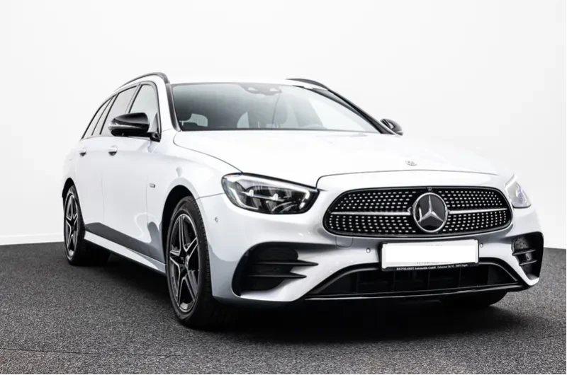 Mercedes-Benz E 300 Mercedes-Benz E 300dе AMG LINE , снимка 3 - Автомобили и джипове - 52695185