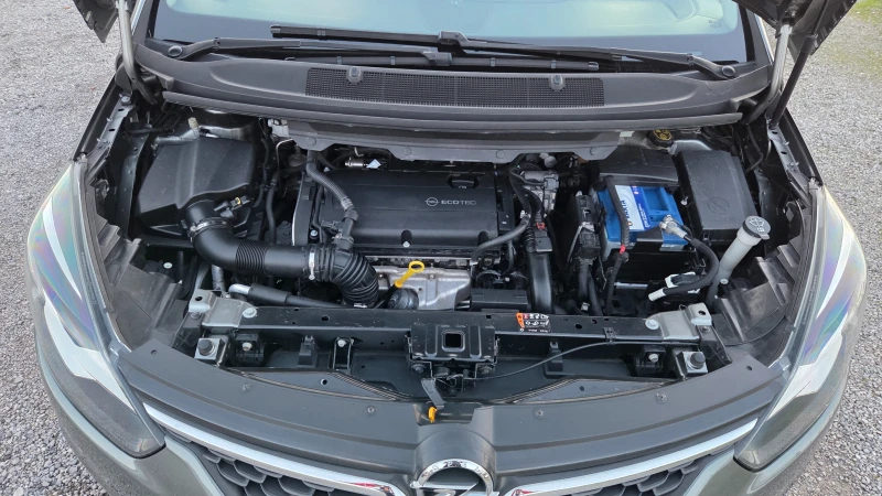 Opel Zafira 1.6 EcoM 6+ 1м., снимка 16 - Автомобили и джипове - 52528003