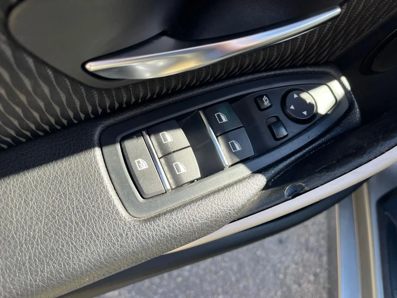 BMW 320, снимка 9 - Автомобили и джипове - 53234838