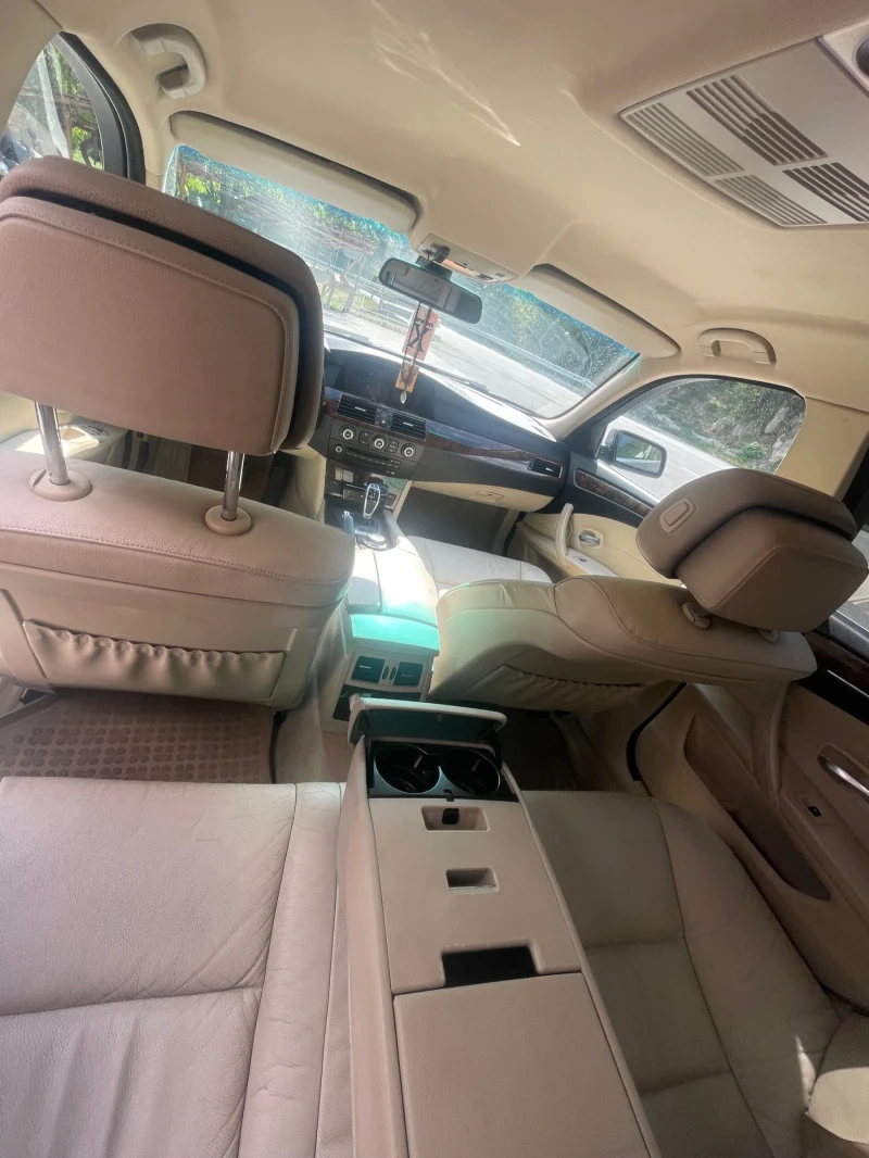 BMW 530 Sat-кутия, снимка 8 - Автомобили и джипове - 53401611