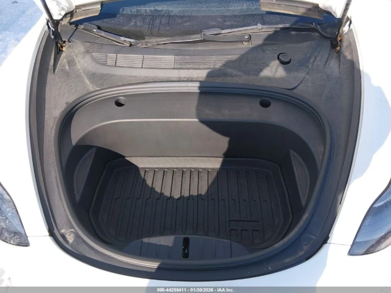 Tesla Model 3 ELECTRIC All Wheel Drive, снимка 17 - Автомобили и джипове - 53500804