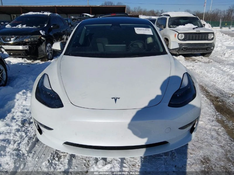 Tesla Model 3 ELECTRIC All Wheel Drive, снимка 4 - Автомобили и джипове - 53500804