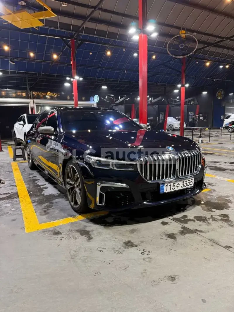 BMW 760 V12| DISTRONIC| 360| ОБДУХВАНЕ| ВКЛ. ТЕХНОТЕСТ