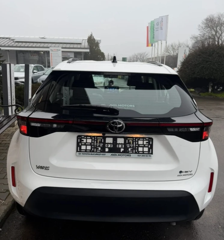 Toyota Yaris Cross 1.5 HYBRID 116hp. ДЕМОНСТРАЦИОНЕН/ГАРАНЦИЯ/лизинг, снимка 4 - Автомобили и джипове - 55594460