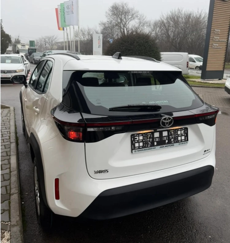 Toyota Yaris Cross 1.5 HYBRID 116hp. ДЕМОНСТРАЦИОНЕН/ГАРАНЦИЯ/лизинг, снимка 5 - Автомобили и джипове - 55594460