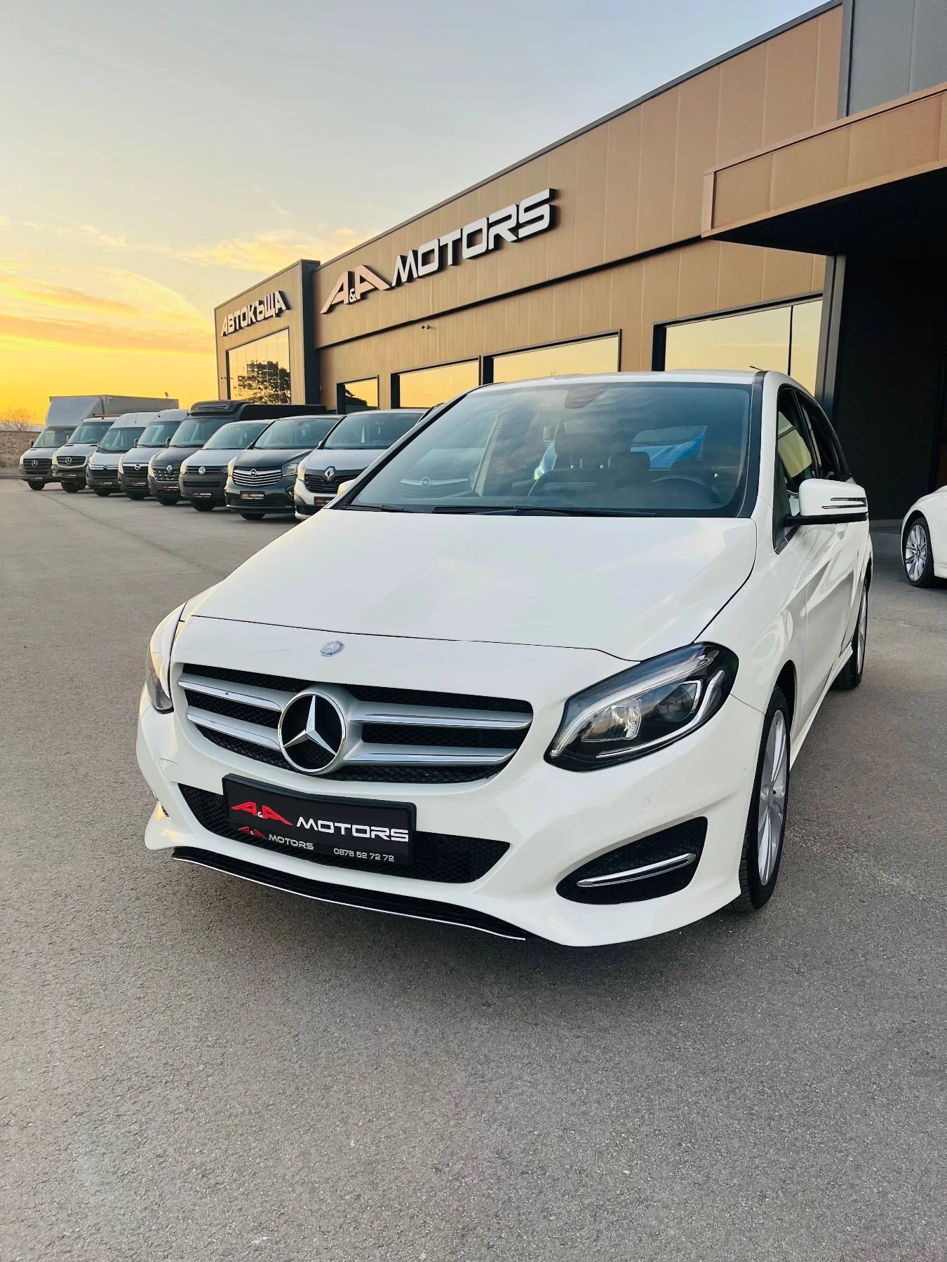 Mercedes-Benz B 200 4MATIC; Facelift; AMG Optic; Automat, , снимка 1