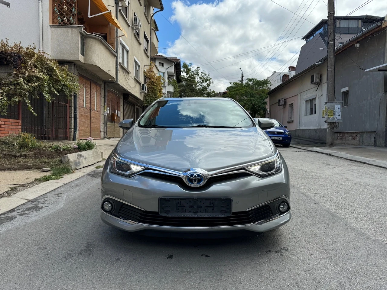 Toyota Auris 1.8i Hybrid/Кожа/Автоматично паркиране - изображение 8