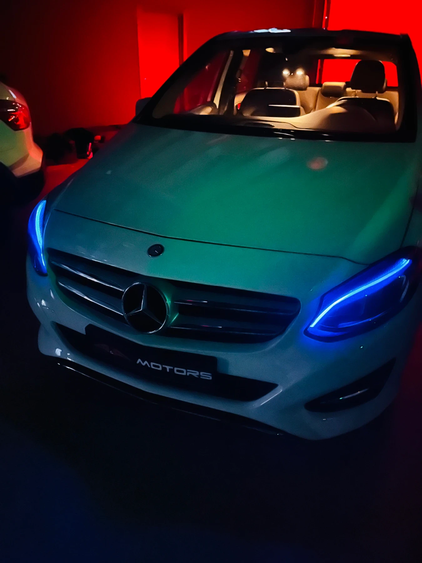 Mercedes-Benz B 200 4MATIC; Facelift; AMG Optic; Automat,  | Mobile.bg   14