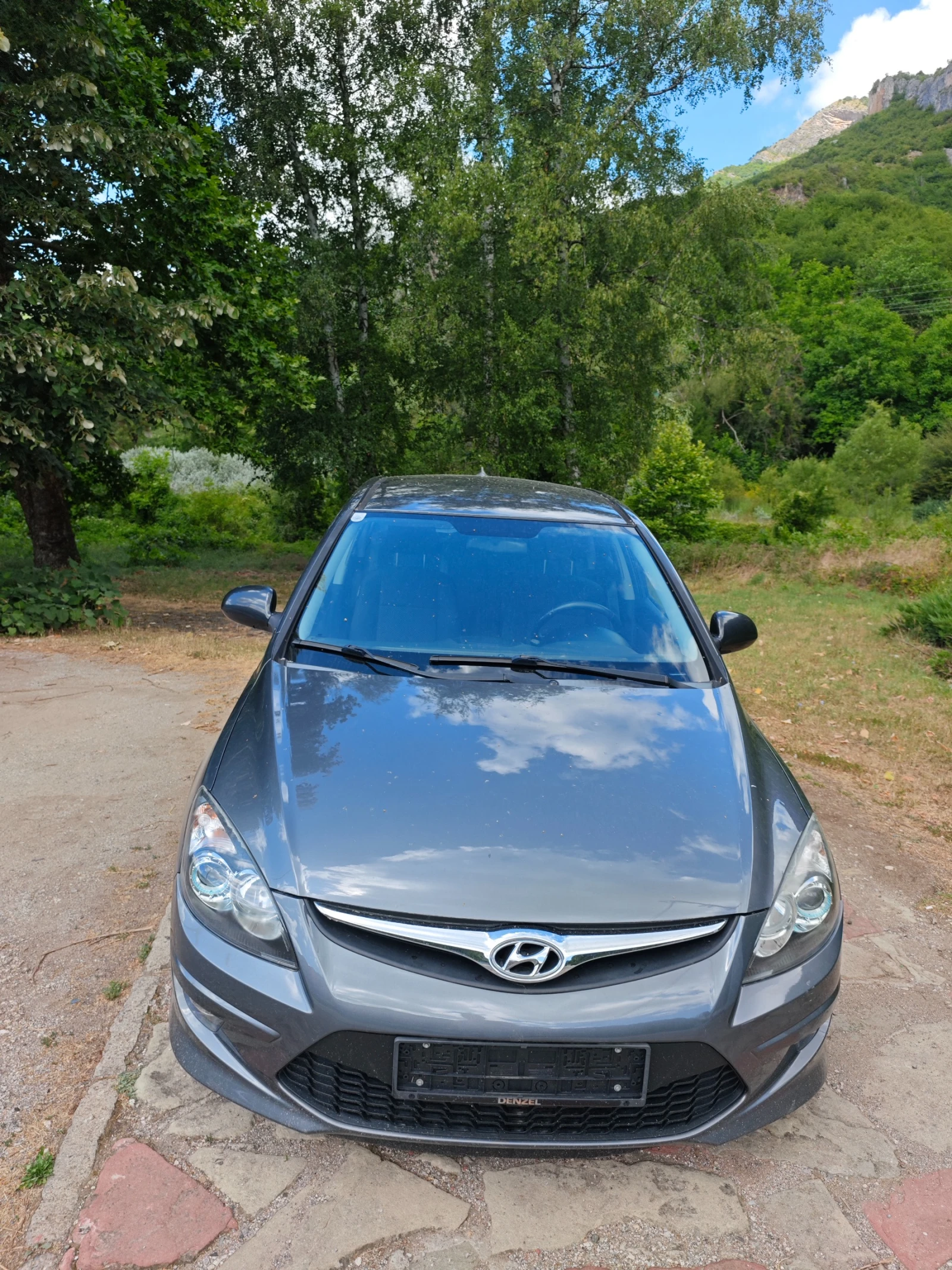 Hyundai I30 1.4I НОВИЯТ ФЕЙС - изображение 2