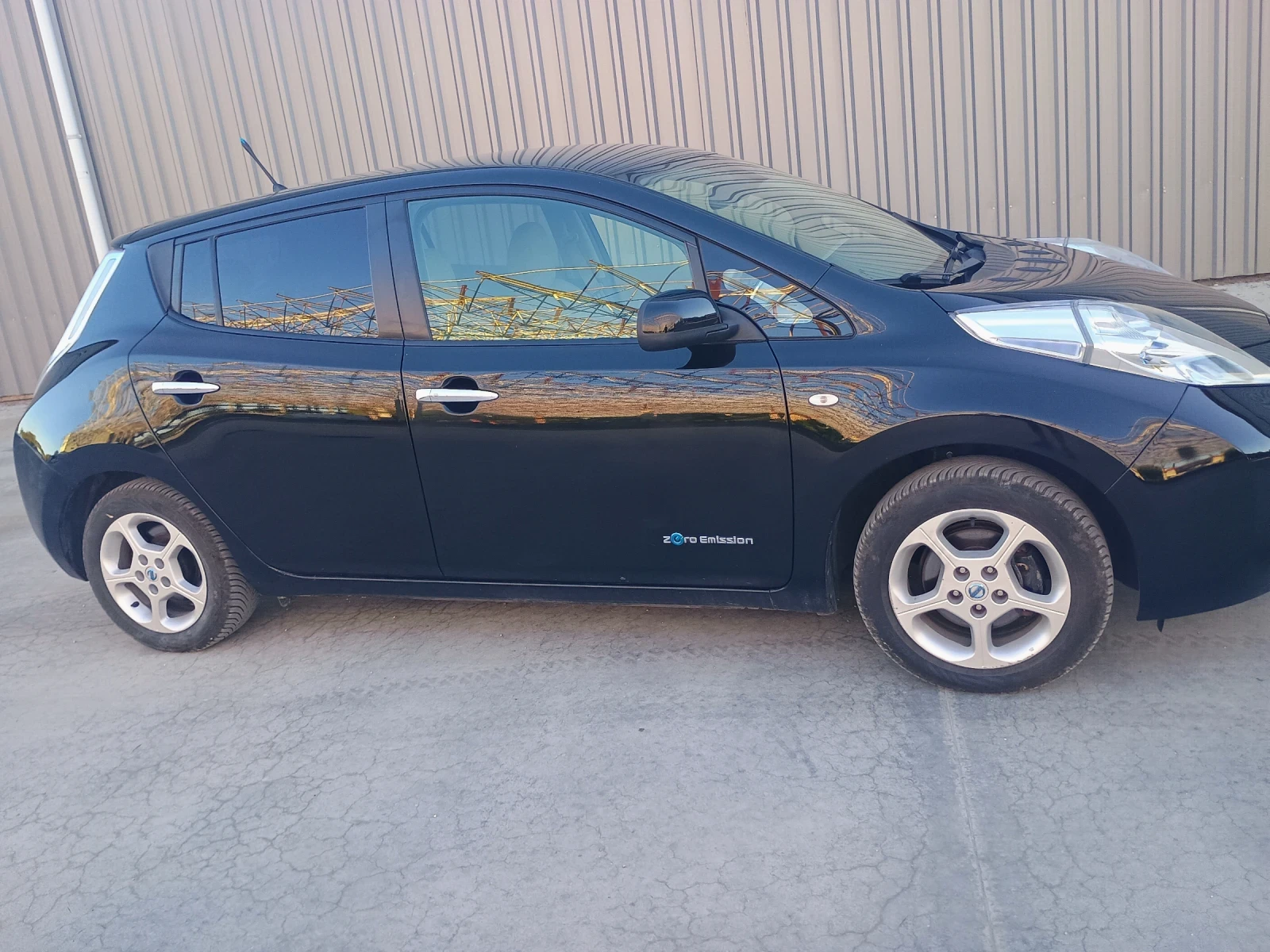 Nissan Leaf   - изображение 5