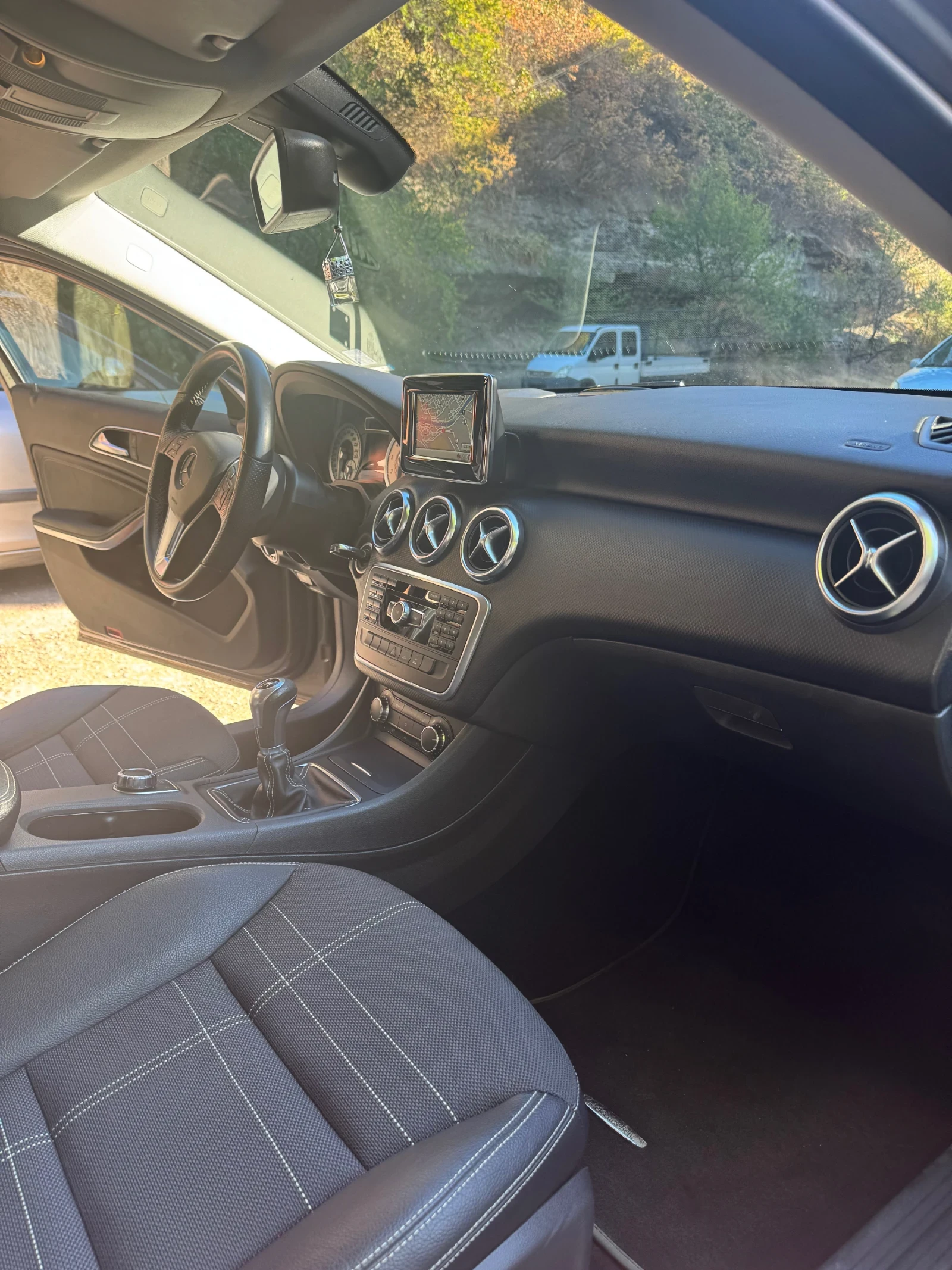 Mercedes-Benz A 180  - изображение 10