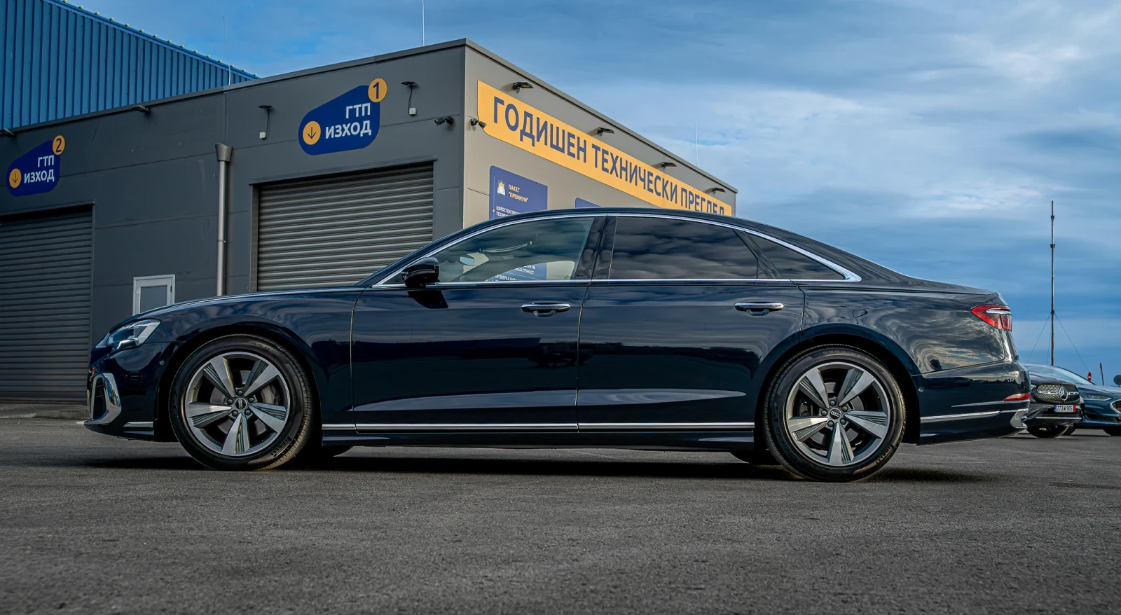 Audi A8 PANO B&O 360  63000  2028 | Mobile.bg   16