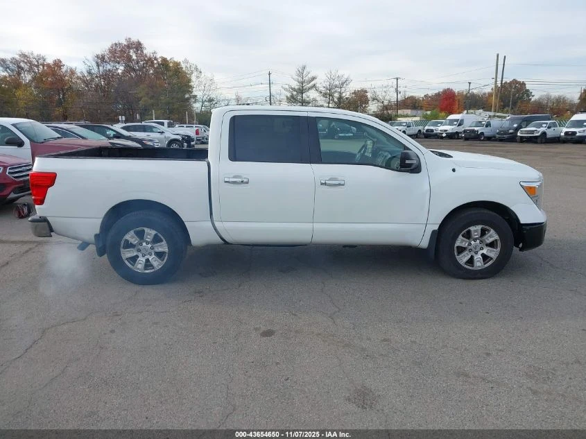 Nissan Teana 5.6L V-8 DI, DOHC, VVT, 390HP 4X2 Drive | Mobile.bg   5