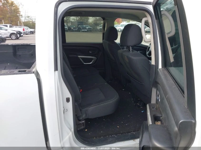 Nissan Teana 5.6L V-8 DI, DOHC, VVT, 390HP 4X2 Drive | Mobile.bg   13