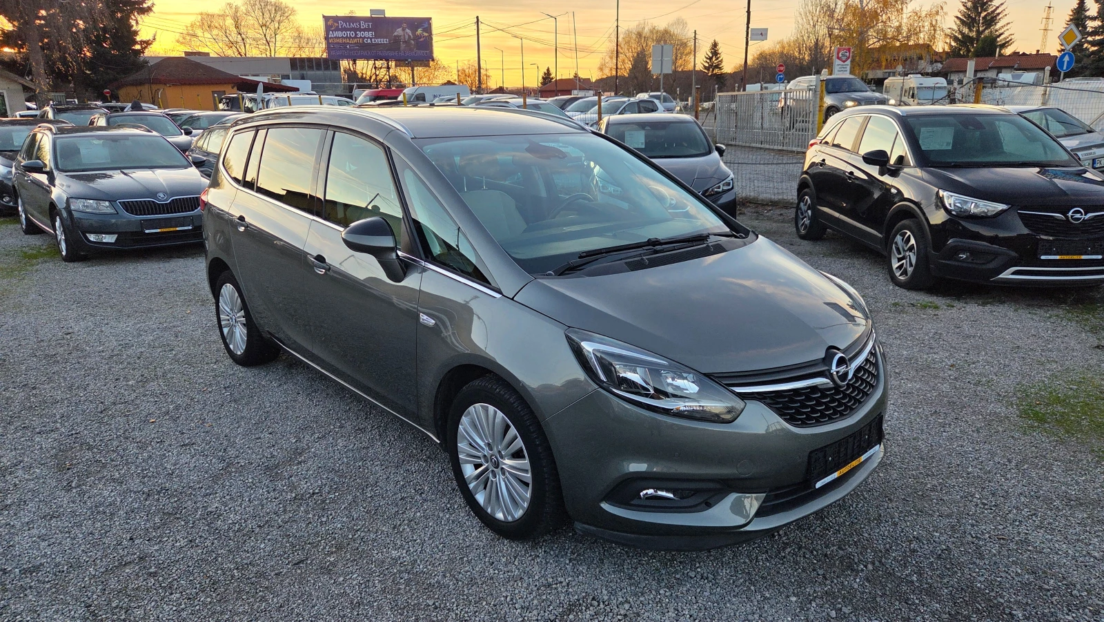 Opel Zafira 1.6 EcoM 6+ 1м. - изображение 2