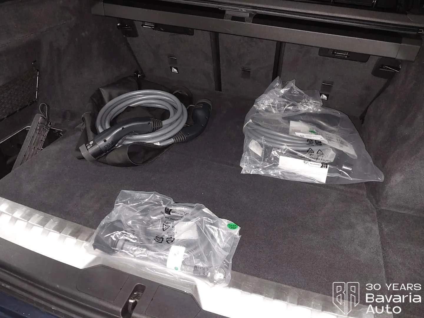 BMW 330 e xDrive Touring M Sport Paket Sportautomatic | Mobile.bg   13