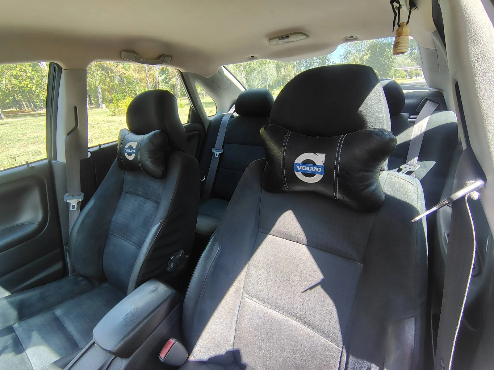 Volvo S40 2.0T - изображение 8