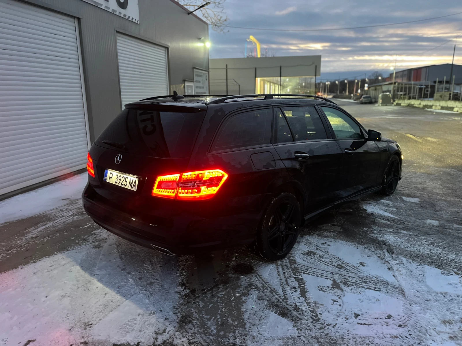 Mercedes-Benz E 350  - изображение 2