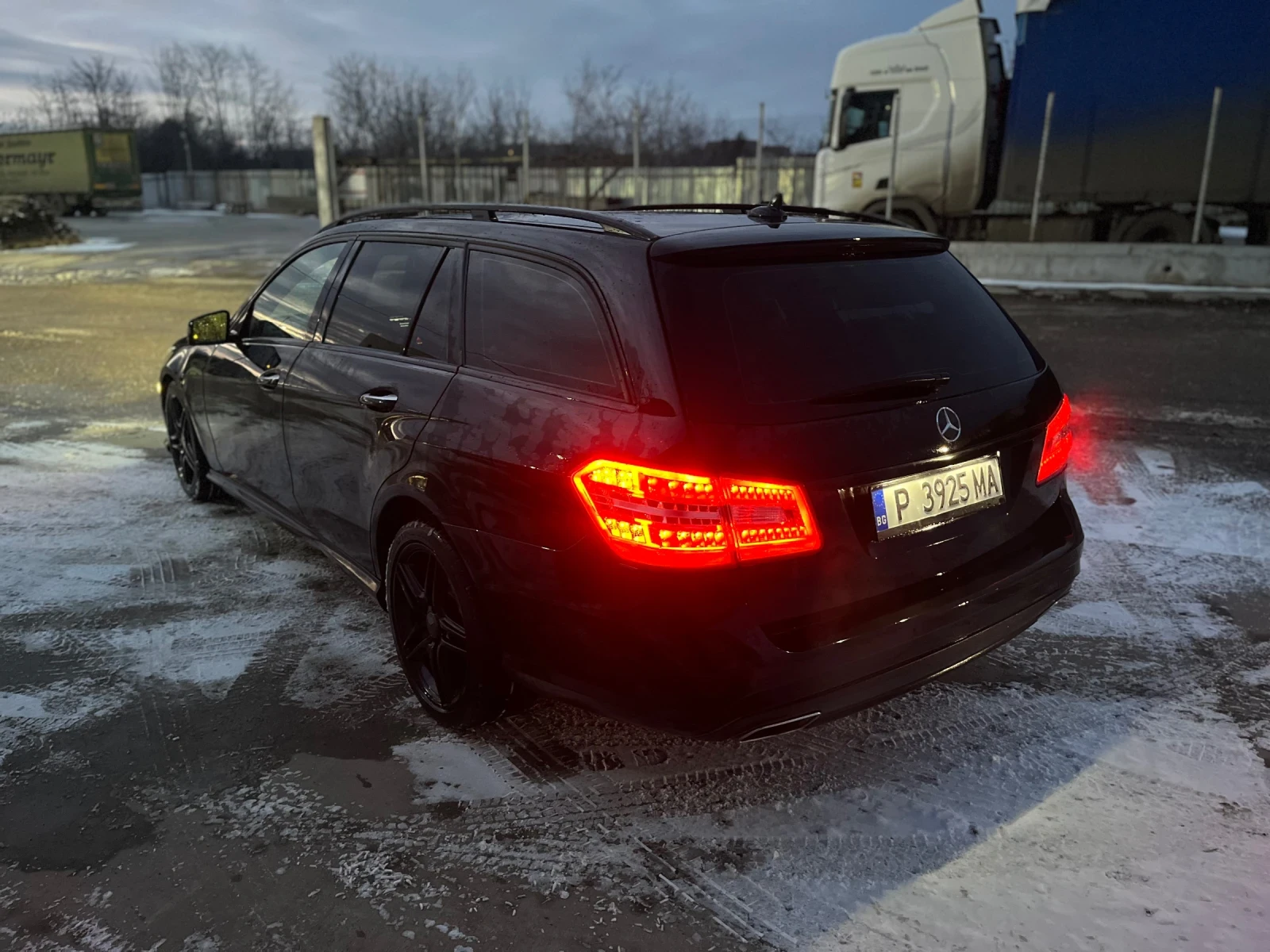 Mercedes-Benz E 350  - изображение 4