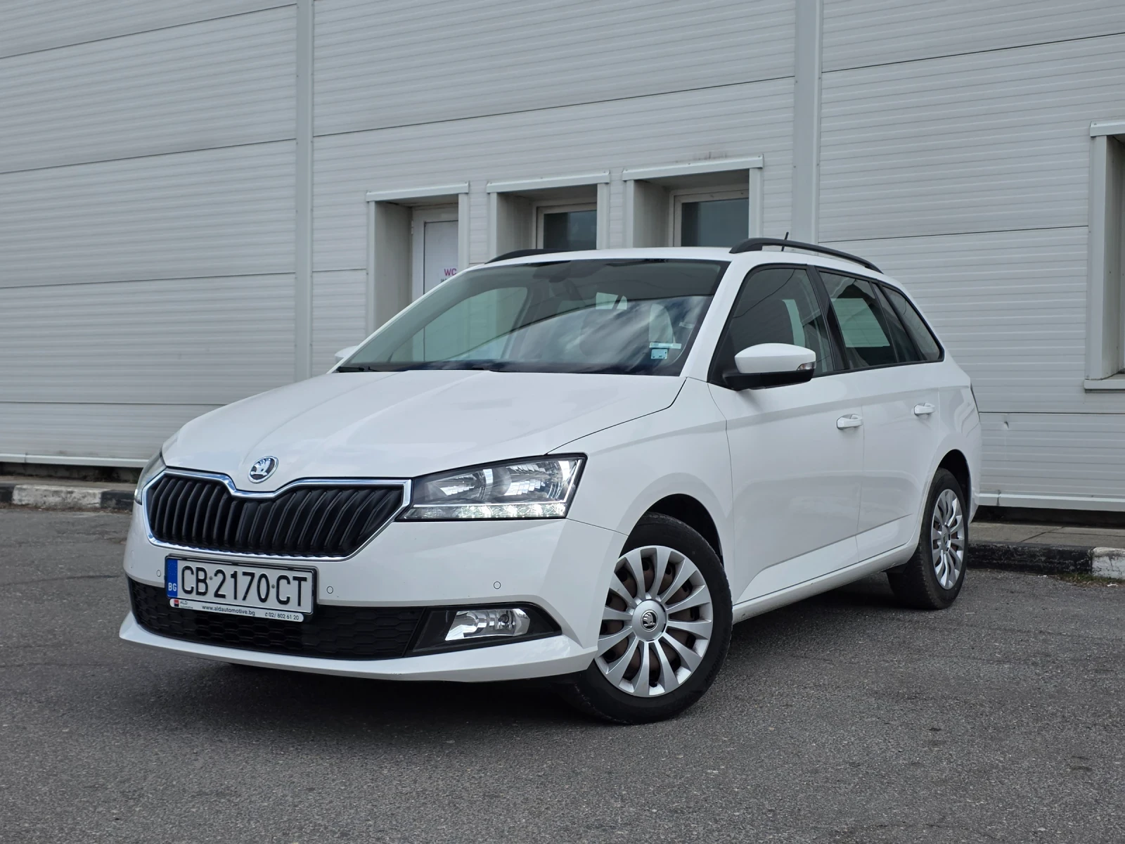 Skoda Fabia Selection 1.0 TSI Face от България* 
