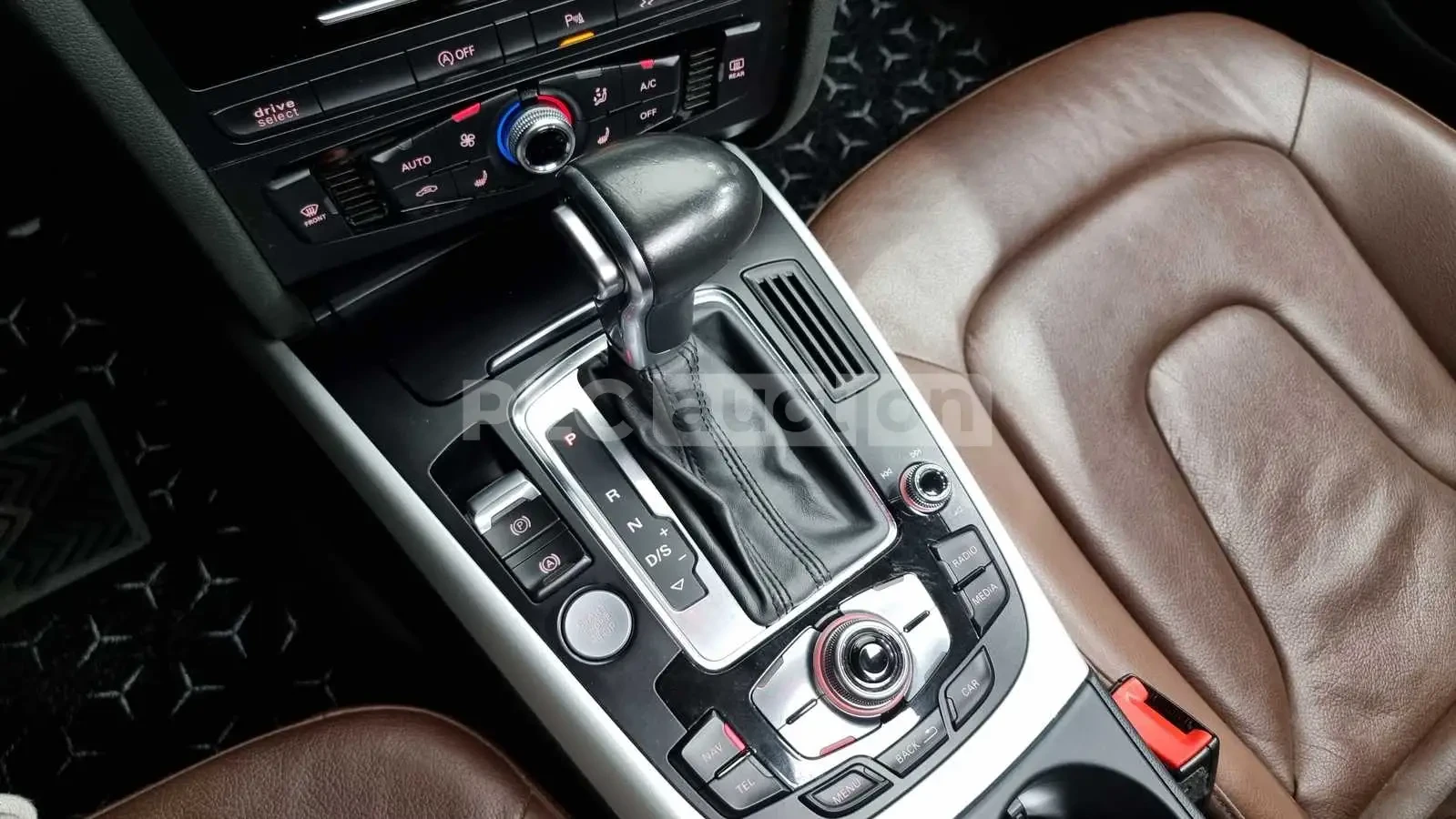 Audi A4 35TDI QUATTRO| CAM| ПАМЕТ| ПОДГРЕВ| вкл.ТЕХНОТЕСТ, снимка 8 - Автомобили и джипове - 54593485