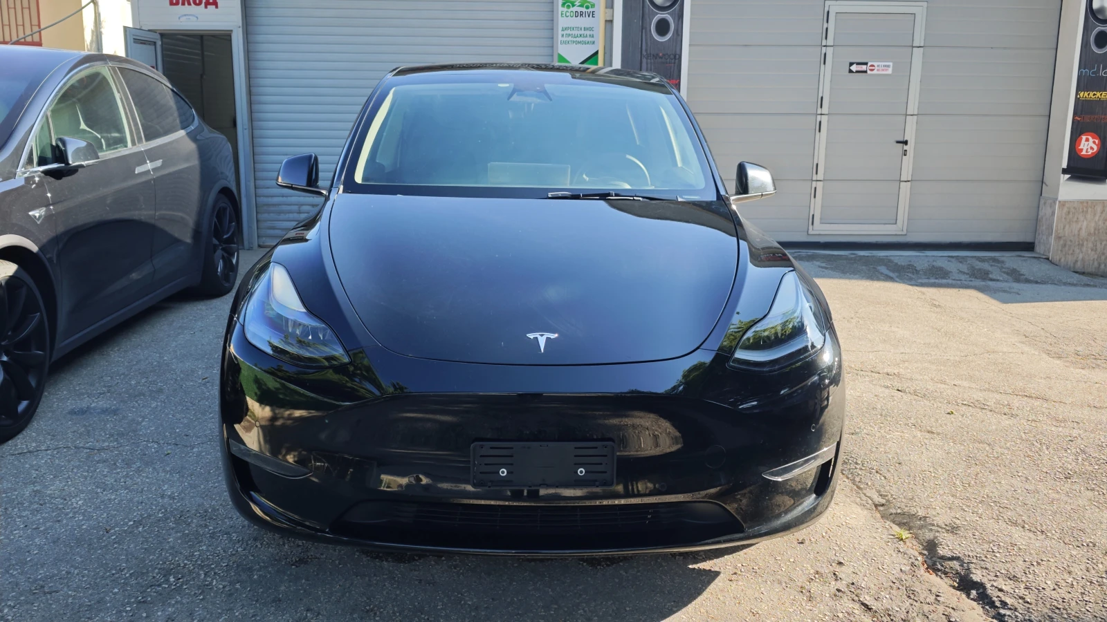 Tesla Model Y Long Range AWD, снимка 3 - Автомобили и джипове - 54700851