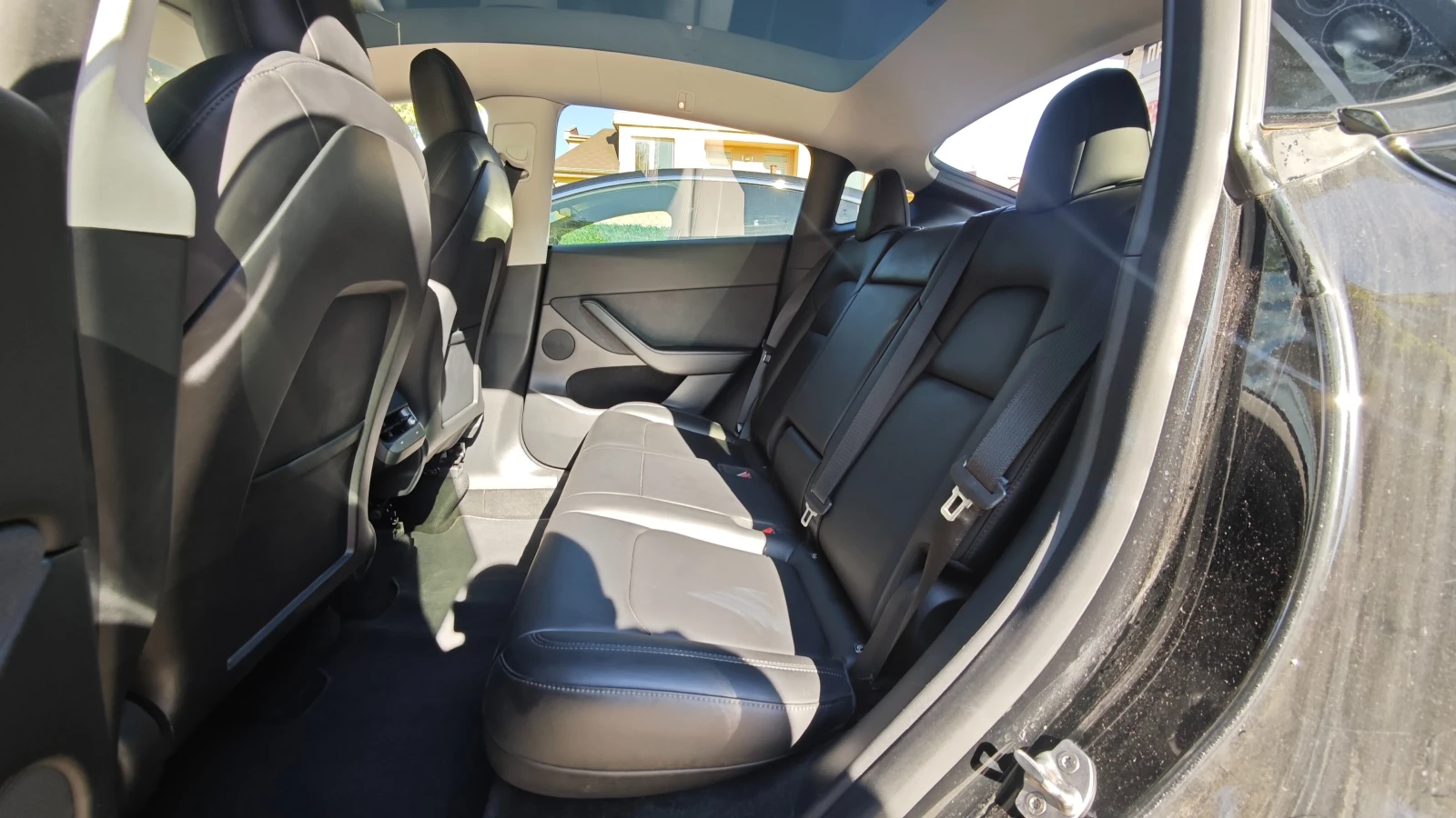 Tesla Model Y Long Range AWD, снимка 12 - Автомобили и джипове - 54700851