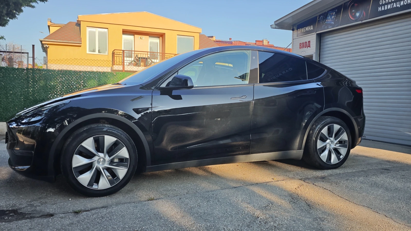 Tesla Model Y Long Range AWD, снимка 5 - Автомобили и джипове - 54700851