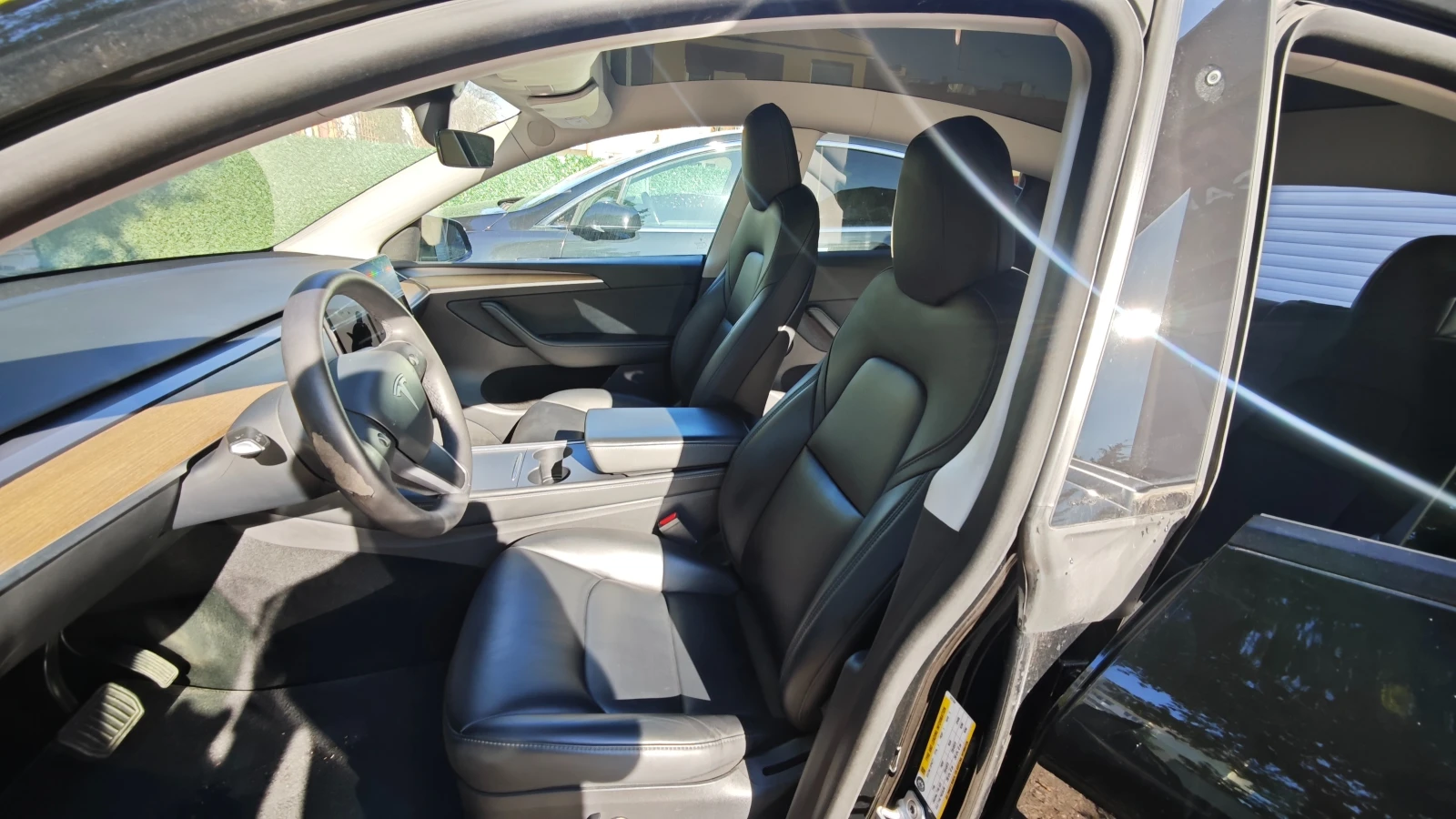 Tesla Model Y Long Range AWD, снимка 13 - Автомобили и джипове - 54700851