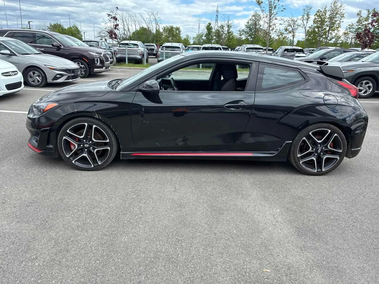 Hyundai Veloster  * Manual * АВТОКРЕДИТ БЕЗ ПЪРВОНАЧАЛНА ВНОСКА* , снимка 2 - Автомобили и джипове - 54722180